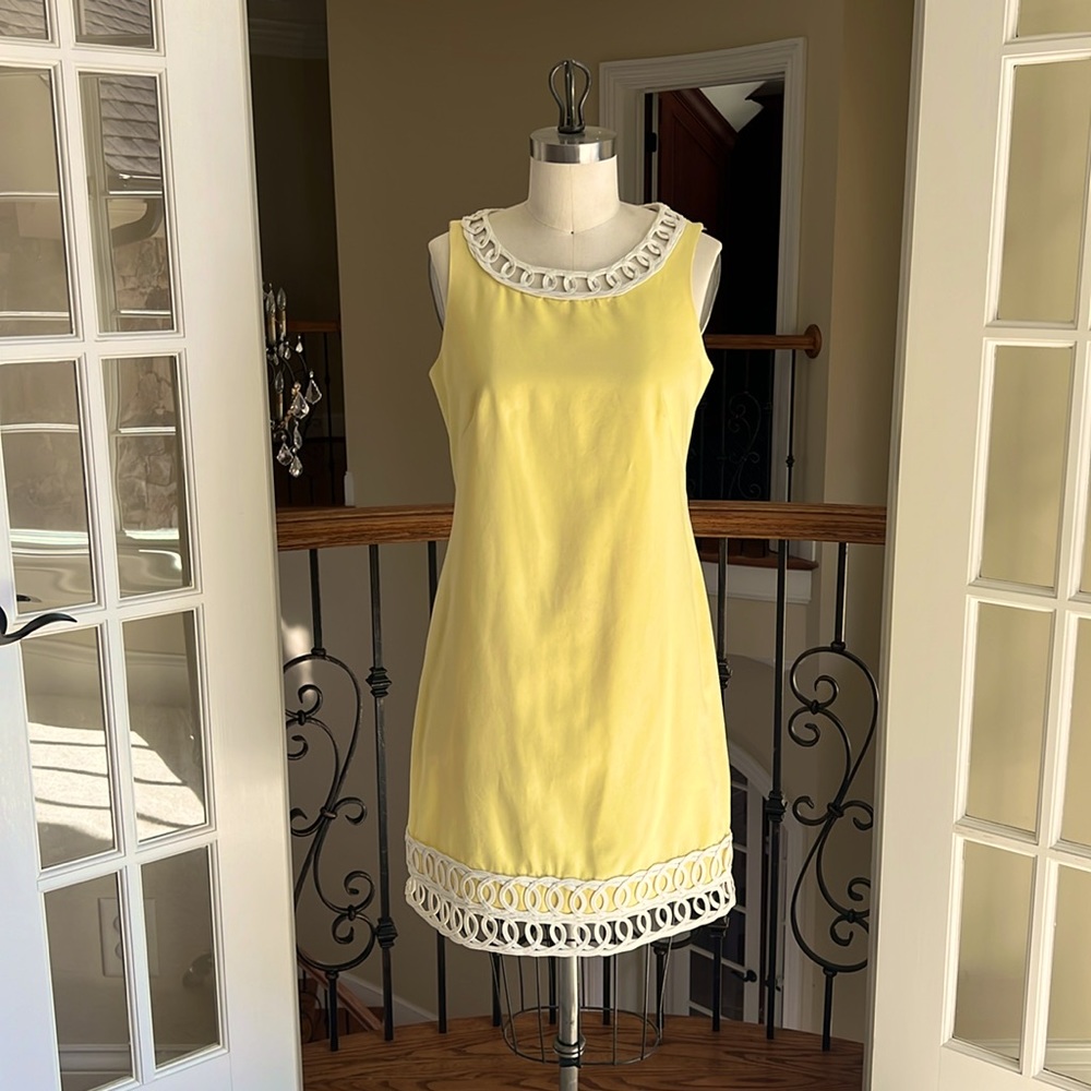 Lilly Pulitzer yellow linen shift dress size 6